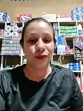 Snapshot of MIA-LARIOS chatting on 9, 7, 2026 MIA-LARIOS online show from 9, 7, 2026
