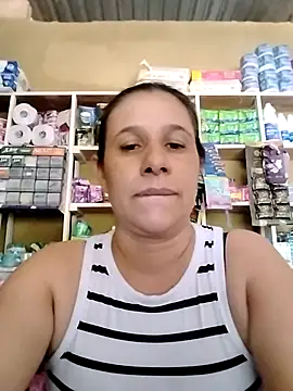 Snapshot of MIA-LARIOS chatting on 11, 7, 2026 MIA-LARIOS online show from 11, 7, 2026