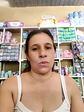 MIA-LARIOS online show from 3, 4, 2026