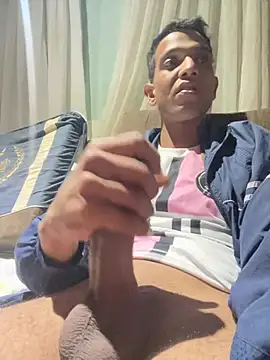 Gzinho69ik online show from 8, 7, 2026
