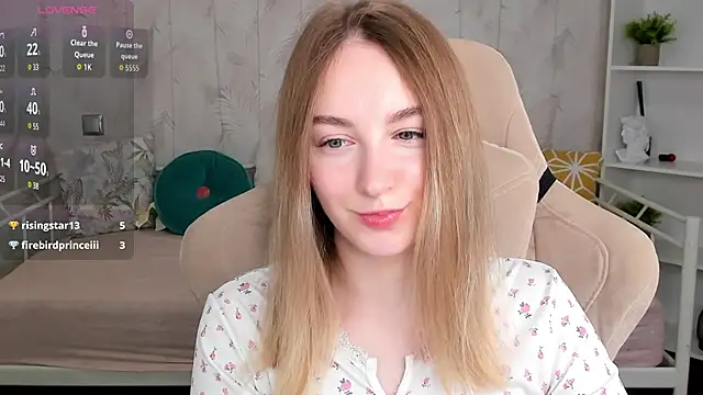 Shy Polly online show from 20, 3, 2026