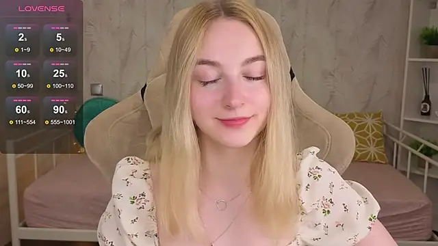 Snapshot of Shy_Polly chatting on 16, 6, 2026 Shy Polly online show from 16, 6, 2026