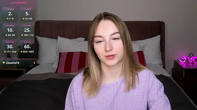 Shy Polly online show from 8, 3, 2026