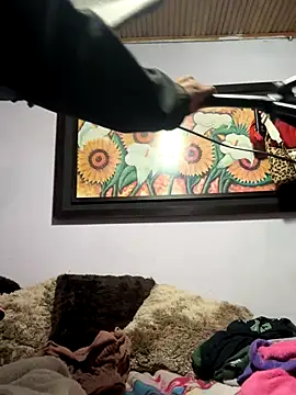 Yunaraa online show from 28, 11, 2025