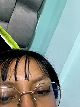 Chantal sex22 online show from 1, 12, 2025