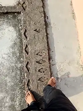 apka rockstarr online show from 4, 12, 2025