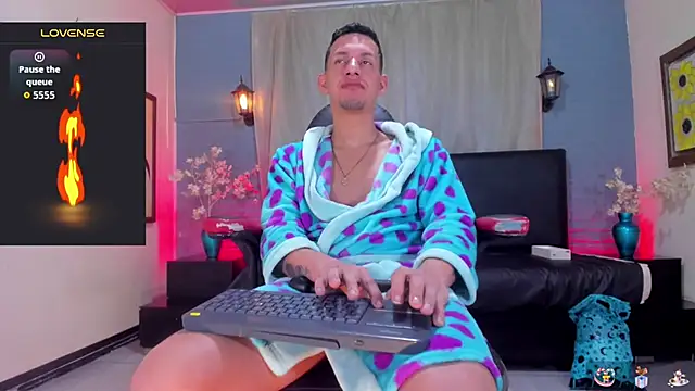 Sebastian Smith   online show from 23, 3, 2026