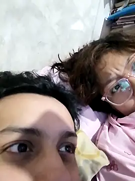 Giby Grace online show from 7, 2, 2026