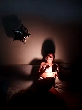 Monitaxhot online show from 6, 3, 2026