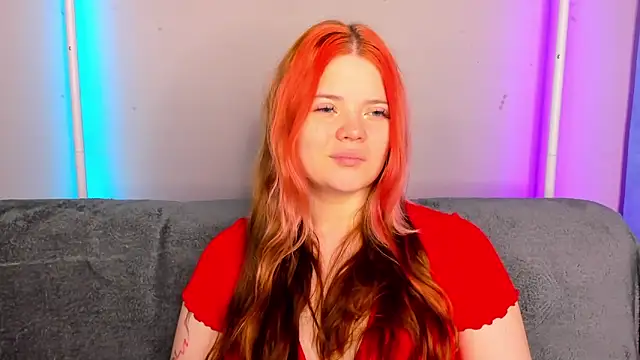 Snapshot of KellyFiery chatting on 3, 5, 2026 KellyFiery online show from 3, 5, 2026
