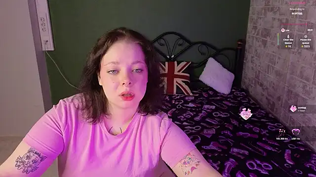 Snapshot of Vlada_vv chatting on 14, 5, 2026 Vlada vv online show from 14, 5, 2026
