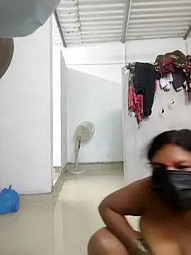 Desicouple1706 online show from 9, 1, 2026