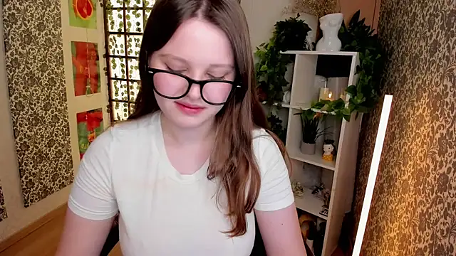 Lana Moon   online show from 22, 11, 2025