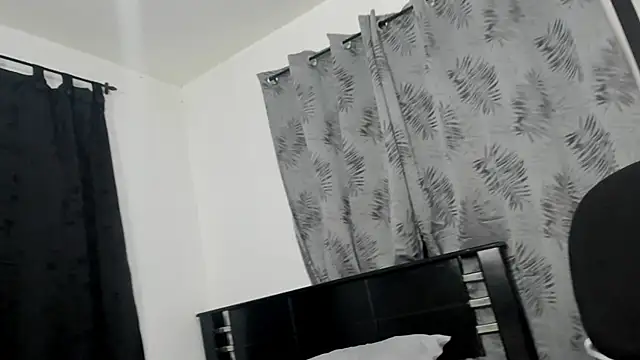 Violeta Gracee online show from 12, 1, 2026