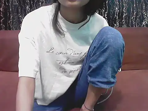 hello baby01 online show from 4, 4, 2026