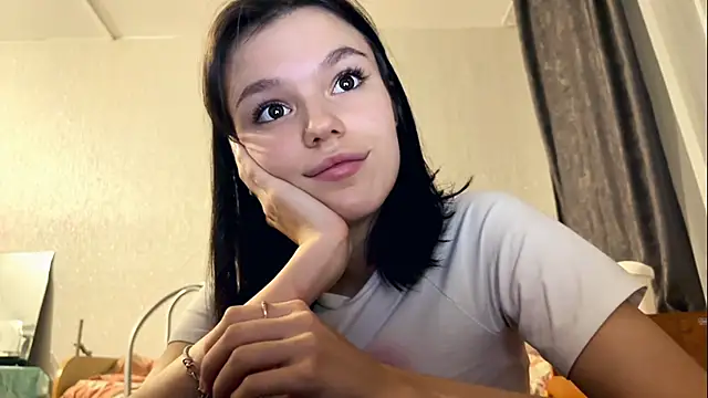 StacieGregoreski online show from 27, 11, 2025