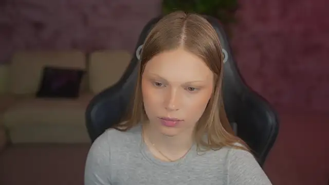 Snapshot of Charlotte_Dreams chatting on 14, 6, 2026 Charlotte Dreams online show from 14, 6, 2026