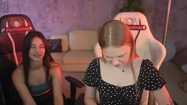 Charlotte Dreams online show from 26, 7, 2026