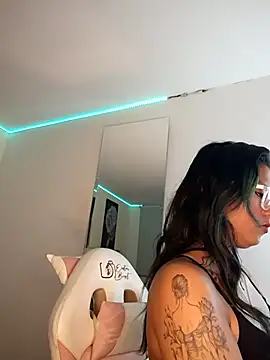 SamathaMay online show from 25, 3, 2026