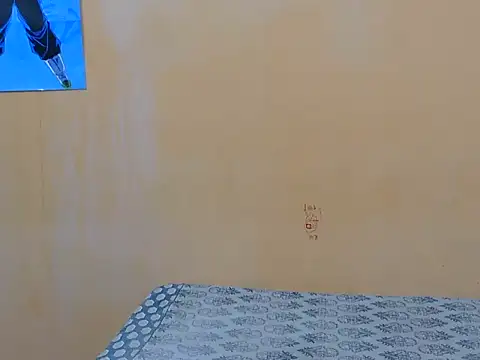 Honey Baby1 online show from 13, 3, 2026