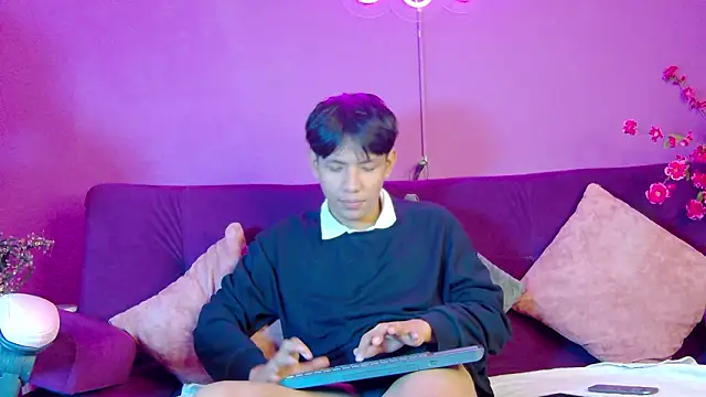 Liam Sinclair online show from 5, 2, 2026