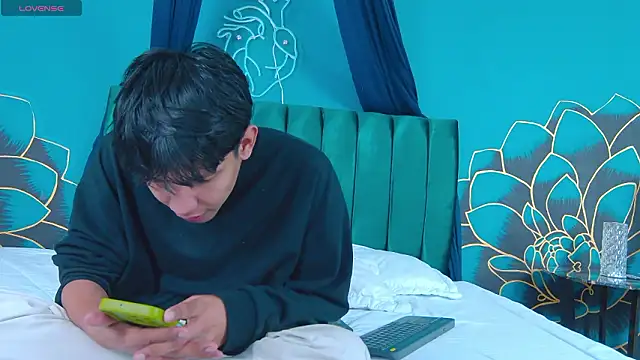 Liam Sinclair online show from 8, 2, 2026