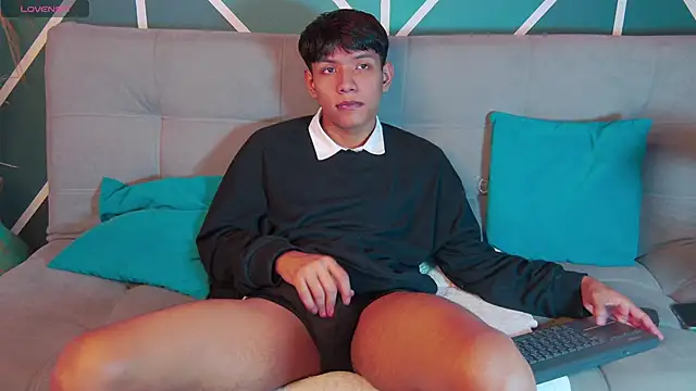 Liam Sinclair online show from 16, 12, 2025