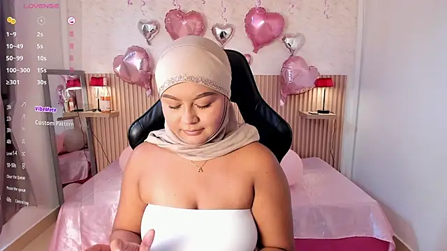 Snapshot of jasmyne_anbar chatting on 16, 2, 2026 jasmyne anbar online show from 16, 2, 2026