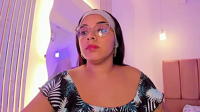 BrianaMyers online show from 4, 12, 2025