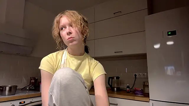 ElfriedaZwack online show from 13, 12, 2025