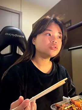 Toffee-00 online show from 5, 3, 2026