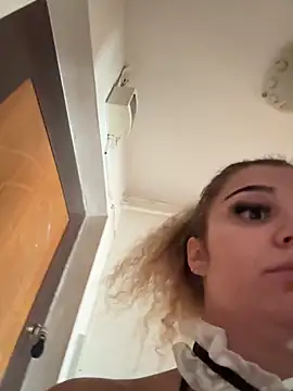 CrazyJessika online show from 26, 4, 2026