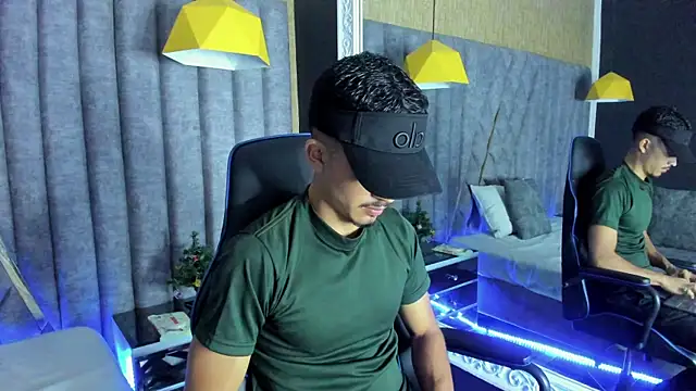 NicolaiKarav online show from 14, 12, 2025