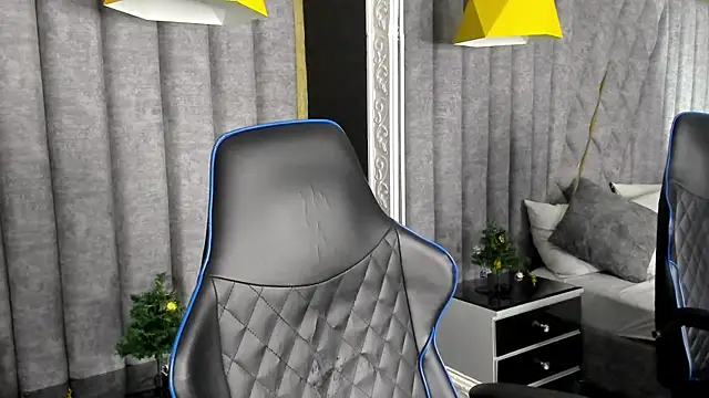 NicolaiKarav online show from 18, 12, 2025