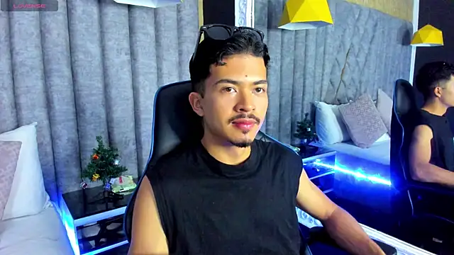 NicolaiKarav online show from 22, 12, 2025