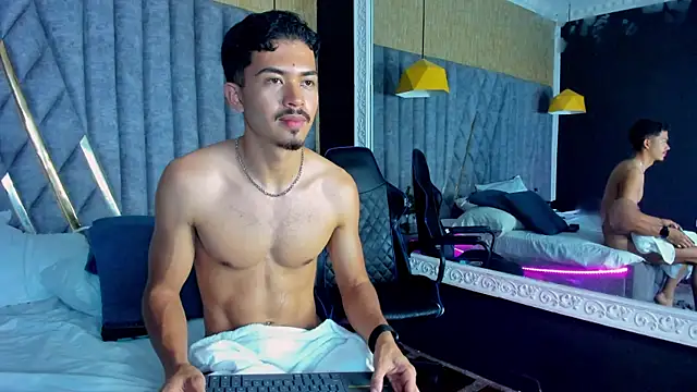 NicolaiKarav online show from 5, 1, 2026