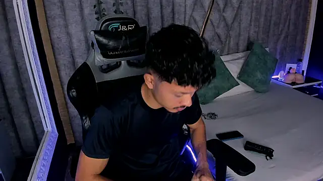 Snapshot of NicolaiKarav chatting on 23, 2, 2026 NicolaiKarav online show from 23, 2, 2026