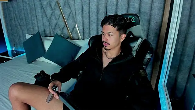 Snapshot of NicolaiKarav chatting on 1, 2, 2026 NicolaiKarav online show from 1, 2, 2026