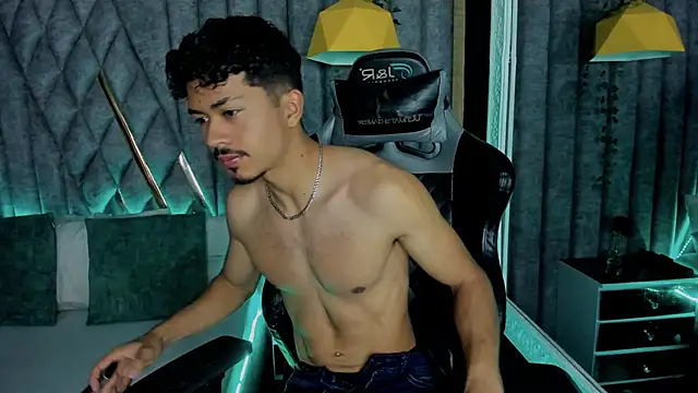 Snapshot of NicolaiKarav chatting on 3, 3, 2026 NicolaiKarav online show from 3, 3, 2026