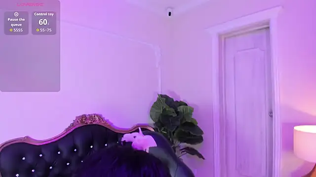 AngeliRouse online show from 1, 12, 2025