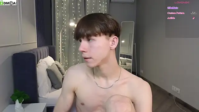 cuMte boy online show from 13, 2, 2026