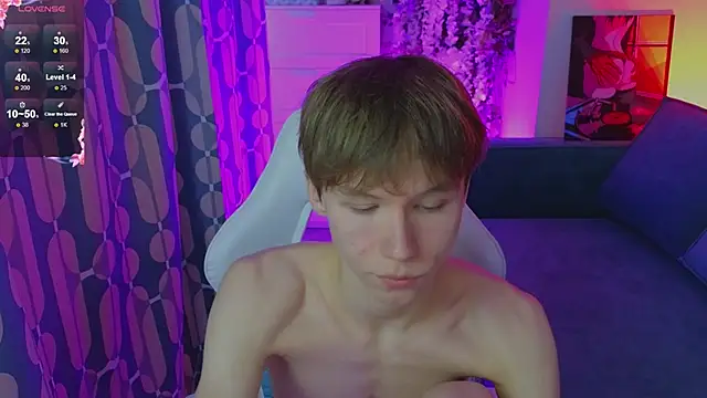 cuMte boy online show from 18, 5, 2026