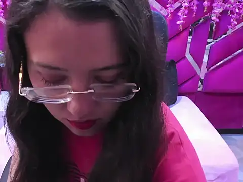 Melanny Colins online show from 22, 11, 2025