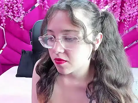 Melanny Colins online show from 28, 11, 2025