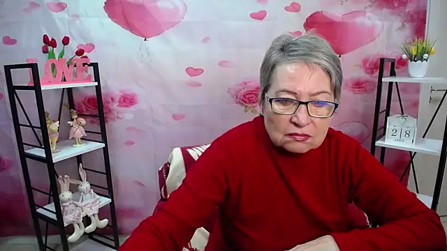Snapshot of OlgaLuck chatting on 28, 4, 2026 OlgaLuck online show from 28, 4, 2026