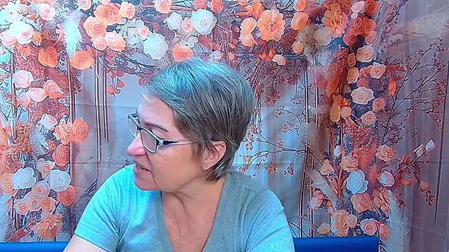 OlgaLuck online show from 5, 12, 2025