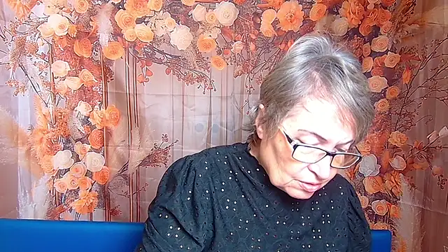 OlgaLuck online show from 28, 11, 2025