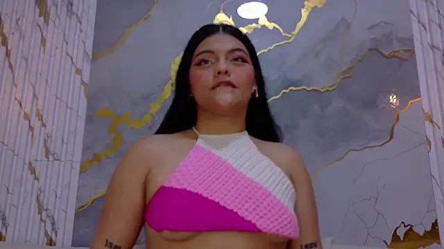 Snapshot of NIKIBUNNY chatting on 28, 2, 2026 NIKIBUNNY online show from 28, 2, 2026