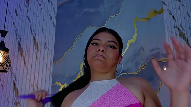 Snapshot of NIKIBUNNY chatting on 13, 2, 2026 NIKIBUNNY online show from 13, 2, 2026