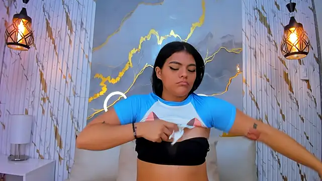 Snapshot of NIKIBUNNY chatting on 27, 11, 2025 NIKIBUNNY online show from 27, 11, 2025